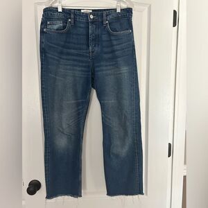 Zara Women’s Relaxed Fit Medium Wash Frayed Hem Button Fly Ankle Jeans Size 8